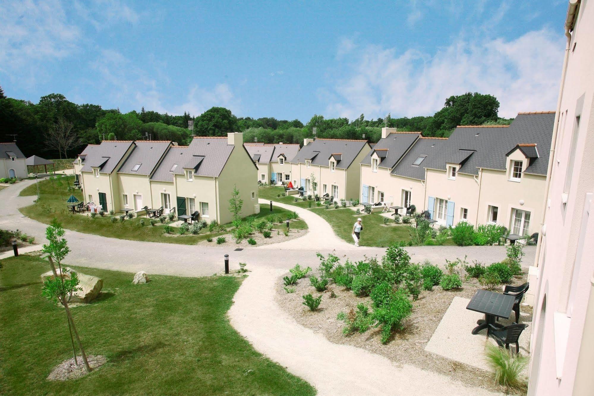 Aparthotel Résidence Odalys Domaine De L'emeraude 3*